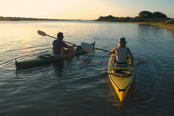 Image of 2 kayakers